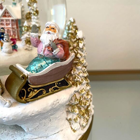 Martha Stewart Musical Santa Christmas Village Water Snow Globe NEW - Picture 6 of 16